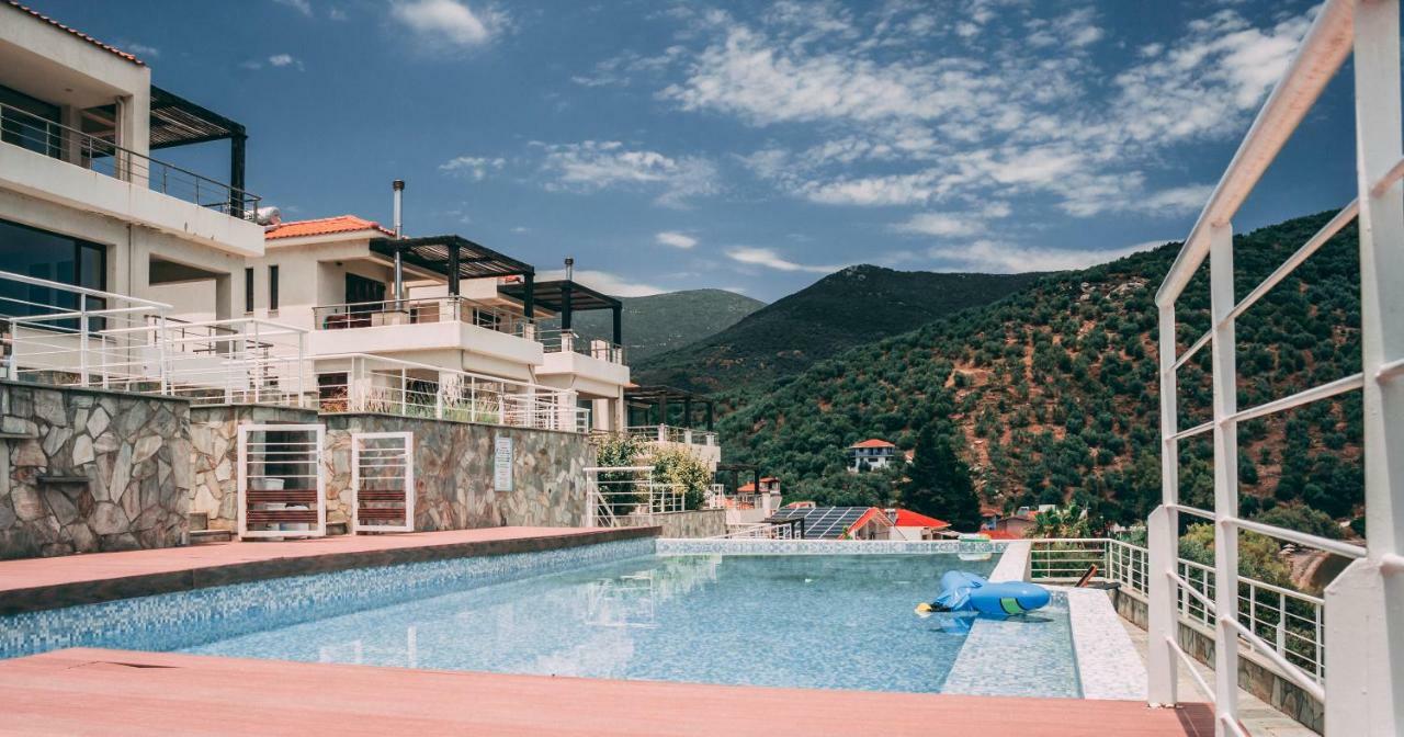 Villa Elia Pteleós エクステリア 写真